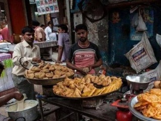 想吃印度街头小吃，却怕一不小心吃坏肚子?美媒盘点印度街头小吃